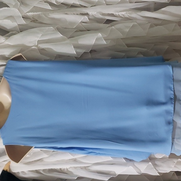 Csto. NWOT.   Blue: V-Neck; Lined; High-Low; Sleeveless Top. Size 22/24. - Picture 5 of 13